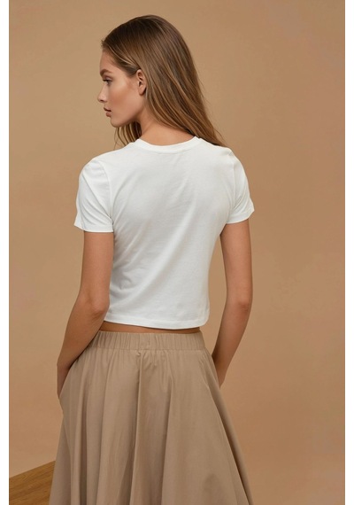 Hiccup Baskı Detaylı Regular Fit Bisiklet Yakalı %100 Pamuklu Crop T-shirt Tozlu Beyaz Hiccup Baskı Detaylı Regular Fit Bisiklet Yakalı %100 Pamuklu Crop T-shirt Tozlu Beyaz