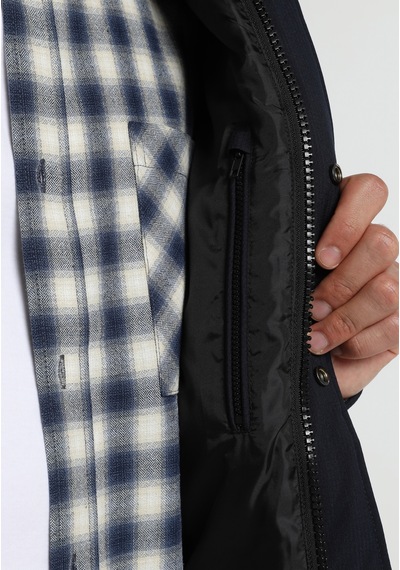 Colin's Colins Regular Fit Shirt Neck Fermuarlı Astarlı Erkek Lacivert Mont Cl1080169 Q1.v1 Nav