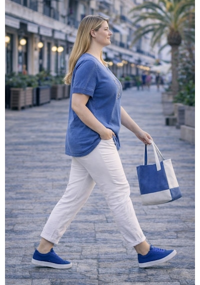 Cedy Denim Cedy - Kadın Özel Tasarım Esnek, Pul Payet, Dantel Detaylı Yıkamalı V Yaka Büyük Beden Tişört Mavi Cedy Denim Cedy - Kadın Özel Tasarım Esnek, Pul Payet, Dantel Detaylı Yıkamalı V Yaka Büyük Beden Tişört Mavi