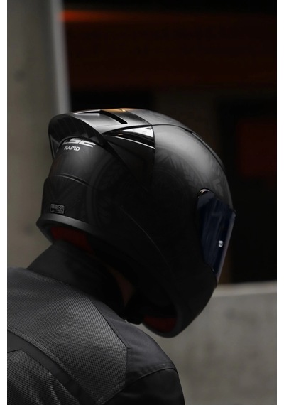 Rapıd 2 Race Takaroa Mat Siyah Kask + Spoiler Mat Siyah
