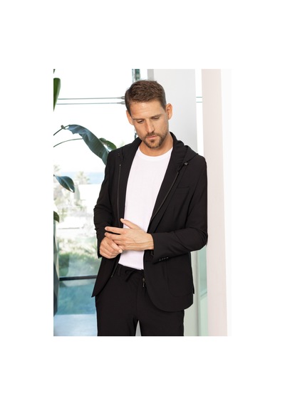 Morven Erkek Siyah Polyamide Torba Cep Kapüşonlu Slim Fit Mono Yaka Spor Takım Elbise 24ms001009001 Siyah Morven Erkek Siyah Polyamide Torba Cep Kapüşonlu Slim Fit Mono Yaka Spor Takım Elbise 24ms001009001 Siyah