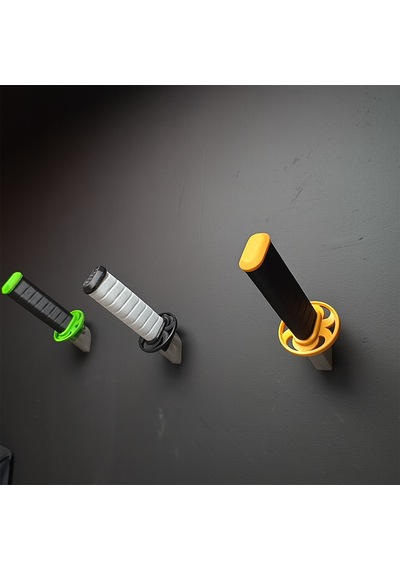 Katana Tasarımlı Duvar Askısı - Fibrika Store Çok Renkli