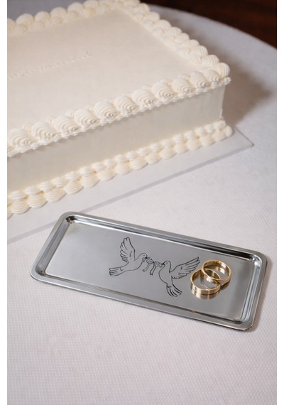 Güvercin Desenli Paslanmaz Çelik Dikdörtgen Servis Ve Sunum Tepsisi 33x13 Cm Kahve Çayı Tatlı Söz Nişan Tepsisi Gümüş - 894585611 Gümüş Güvercin Desenli Paslanmaz Çelik Dikdörtgen Servis Ve Sunum Tepsisi 33x13 Cm Kahve Çayı Tatlı Söz Nişan Tepsisi Gümüş - 894585611 Gümüş