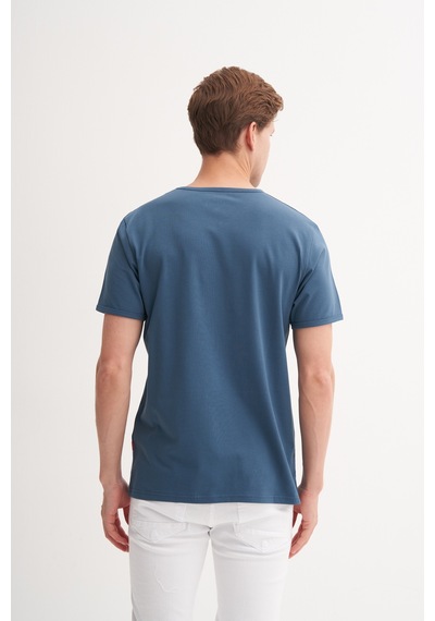 Cazador Slim Fit V Yaka Düz Örme Likarlı Tişört İndigo