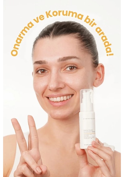Glowmolecules Hydra Shield Sunscreen SPF50+ 50 ML