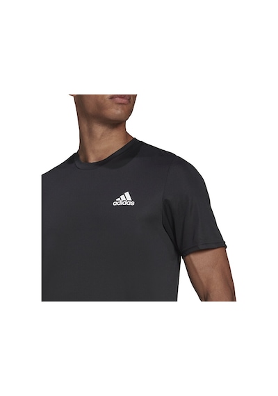 adidas Aeroready Designed For Movement Erkek Tişört
