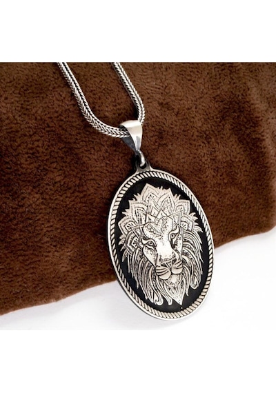 Aslan Lion Modeli 925 Ayar Gümüş Işıklı Kutuda Sevgiliye Eşe Babaya Hediye Kolye