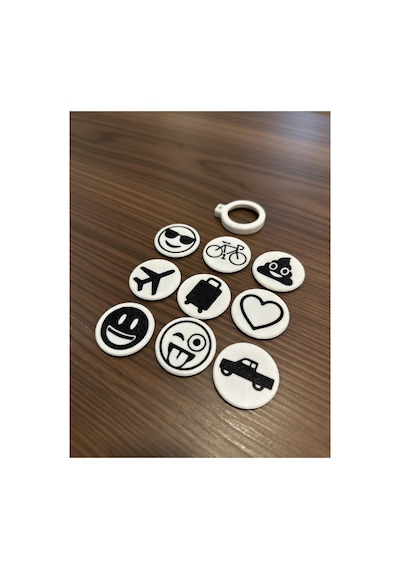 Mini Emoji Airtag Kılıfı - Gizli Takip Tutucu Anahtarlık 3d Baskılı, Beyaz/siyah Şık - Valiz