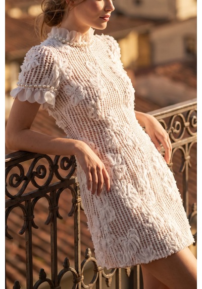 Fashion Cocktail İnci İşlemeli 3 Boyutlu Çiçek Aplikeli Nude Astarlı Beyaz Dokulu Organze Fırfır Yakalı Davet Nişan Özel Gün Kokteyl Söz Elbise Ekru Fashion Cocktail İnci İşlemeli 3 Boyutlu Çiçek Aplikeli Nude Astarlı Beyaz Dokulu Organze Fırfır Yakalı Davet Nişan Özel Gün Kokteyl Söz Elbise Ekru