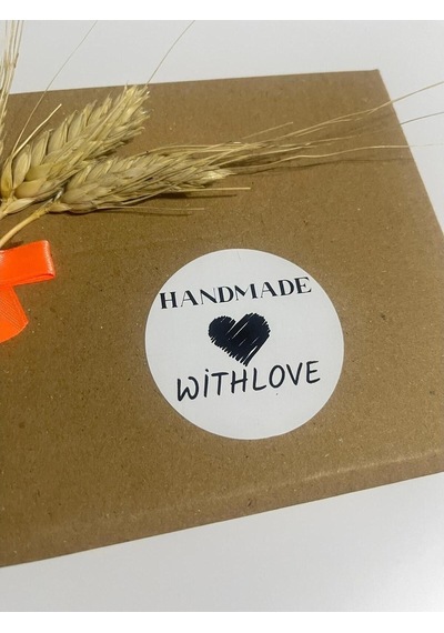 Handmade With Love Ortası Çizim Kalpli Siyah Yazı Yuvarlak Yapışkanlı Etiket 5x5 Cm 100 Adet