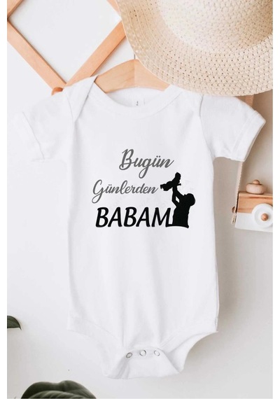 Hediyenza Bugün Günlerden Babam Özel Tasarım Bebek Zıbın Pamuklu Çıtçıtlı Body Beyaz