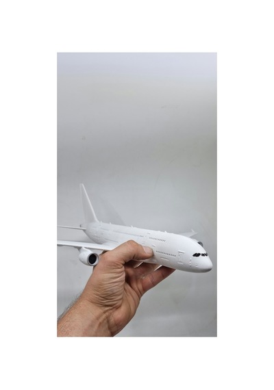 Airbus 380 Maket 36 Cm Boy 40 Cm Kanat Genişliği Beyaz