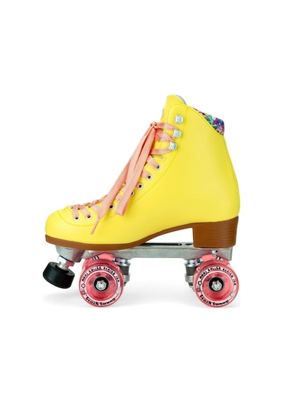 Moxi Beach Bunny Strawberry Lemonade Quad Paten