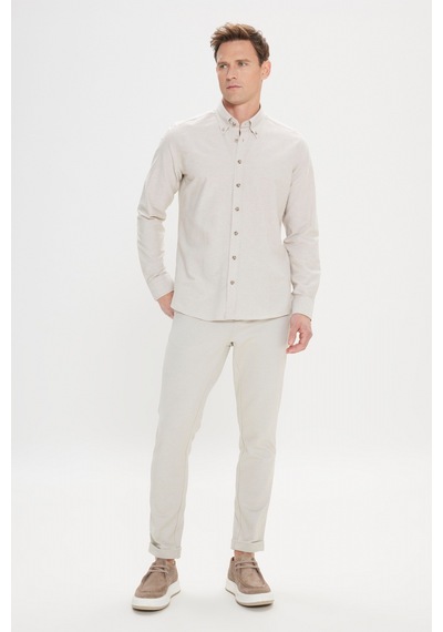 Erkek Bej Slim Fit Dar Kesim Düğmeli Yaka Pamuklu Oxford Gömlek Bej