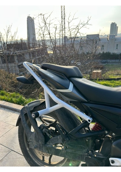 Ns125/ns200 Arka Koruma Demiri Beyaz