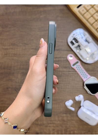 Apple iPhone 14 Pro Max Uyumlu Premium Deri Dokulu Darbelere Karşı Dayanıklı Nazal Silikon Kılıf Haki