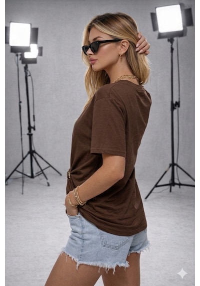 Ribana Kadın Bisiklet Yaka Kısa Kollu Gold Yan Toka Detaylı T-shirt 5035 Kahverengi