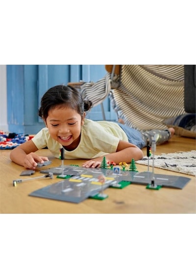 LEGO® City 60304 Yol Zeminleri 112 Parça