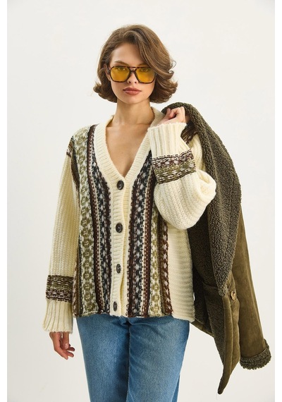 Shade Kadın Etnik Desenli Oversize V Yaka Düğmeli Kalın Triko Hırka 5057 60283576 - Krem