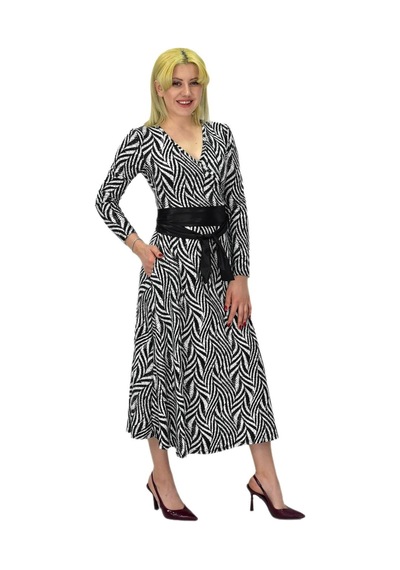 Kadın Viskon Zebra Desenli V Yaka Elbise Bgl-st03535 001