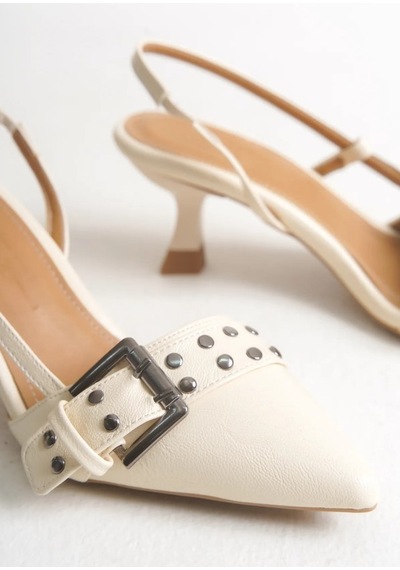 Feles Zımba Toka Detaylı Arkası Açık Stiletto Kadın Topuklu Ayakkabı Ten