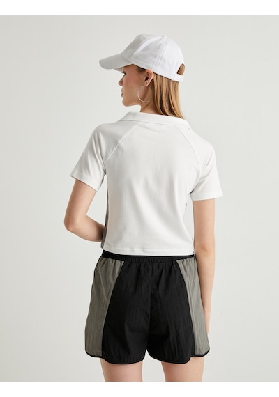 Koton Crop Polo Tişört V Yaka Kısa Kollu Slim Fit Ekru 4sal11005ık Ekru