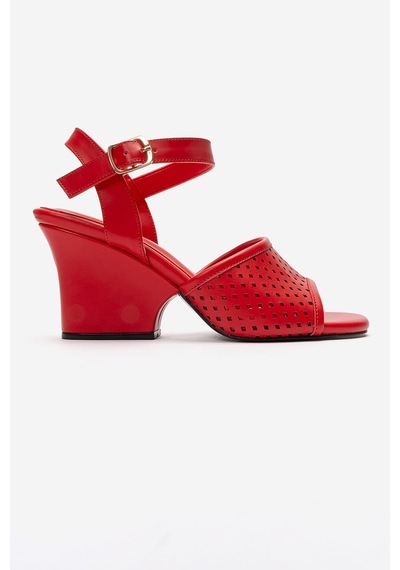 Luvishoes Hervon Kırmızı Cilt Kadın Dolgu Topuklu Ayakkabı