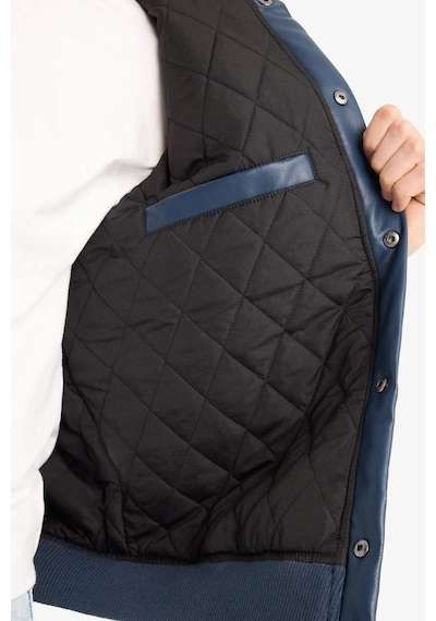 Defacto Regular Fit Kolej Yaka Çıkarılabilir Kapüşonlu Çıtçıtlı Suni Deri Bomber Mont E9972ax25aunv64 Lacivert
