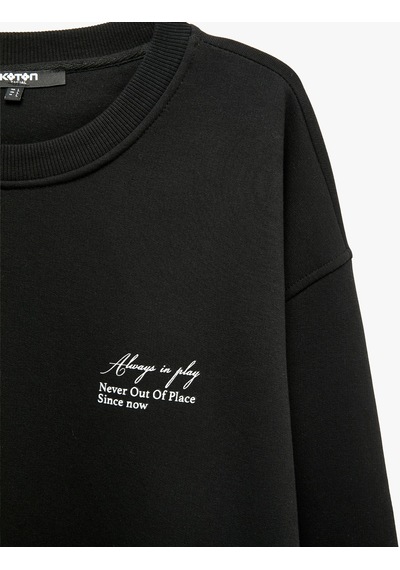 Koton Pamuklu Şardonlu Bisiklet Yaka Uzun Kollu Baskılı Sweatshirt Siyah 7wam70197mk