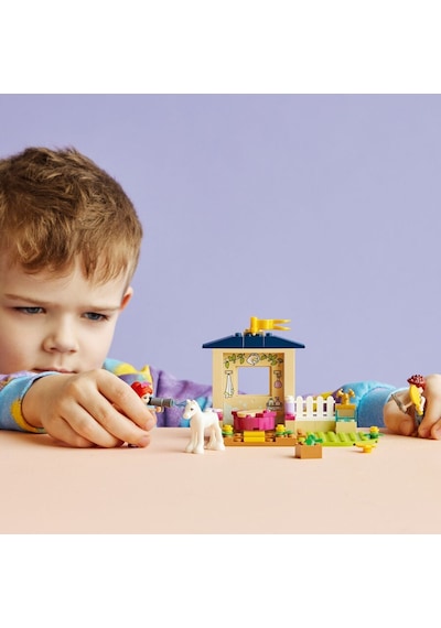 LEGO® Friends 41696 Midilli Yıkama Ahırı 60 Parça