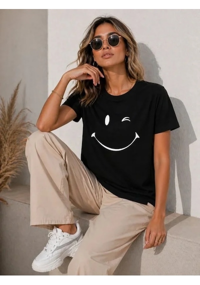 Valensdesign Minimal Gülümseyen Yüz Baskılı Tişört Kısa Kol Yazlık T-shirt - Siyah