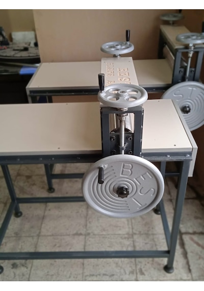 Seramik Çamur Açma Makinası