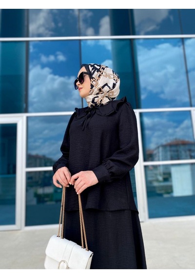 Mevlana Etekli , Yaka Detaylı Alt Üst Takım Karışık Çok Renkli