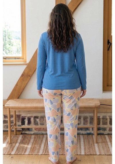 Siyah İnci Desenli Nakışlı Büyük Beden Battal Boy Viskon Örme Pijama Takım 26224822 mavi Siyah İnci Desenli Nakışlı Büyük Beden Battal Boy Viskon Örme Pijama Takım 26224822 mavi