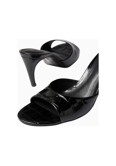 Schutz 80mm Topuklu Krokodil Dokulu Deri Curve Mules, Modern Ve Gösterişli Tasarım Siyah