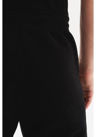 AR-MA Arma Erkek Regular Fit Gizli Fermuarlı Cepli Dar Paça Lastikli Eşofman Altı Pamuk Polyester, 3 İplik Şardonlu K30174681702 Siyah AR-MA Arma Erkek Regular Fit Gizli Fermuarlı Cepli Dar Paça Lastikli Eşofman Altı Pamuk Polyester, 3 İplik Şardonlu K30174681702 Siyah