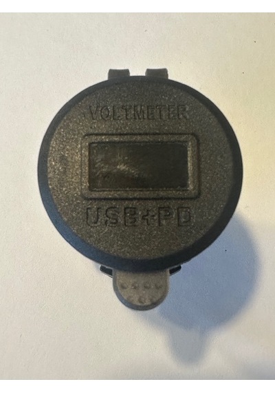 Tekne İçin Dijital Ekranlı Typec Pd Usb Şarj Karavan İçin Pd Usb Typec Şarj Kp-480