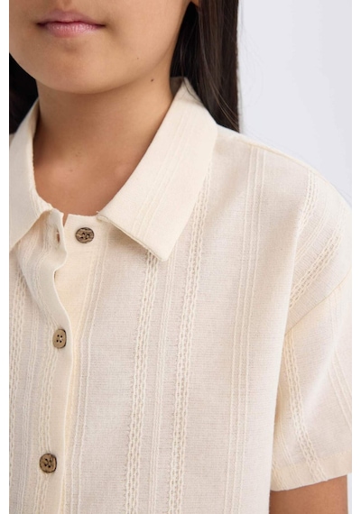 DeFacto Kız Çocuk Cropped Fit Keten Kısa Kollu Gömlek D9142A825SMBG734 DeFacto Kız Çocuk Cropped Fit Keten Kısa Kollu Gömlek D9142A825SMBG734