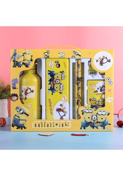 Minyonlar Kırtasiye Seti Hediye Kutusu Okul Malzemeleri Sanrio Minions Kırtasiye Seti 8 Parça Sarı