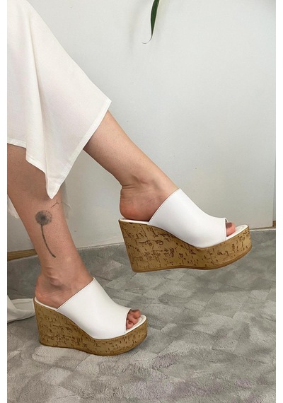 Asmi Shoes Kadın Limo Beyaz Dolgulu Mantar Taban Terlik 10 Cm Beyaz Beyaz