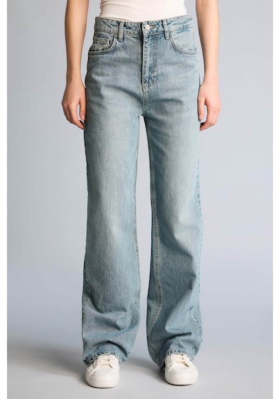 Defacto 90's Wıde Leg Yüksek Bel Uzun Jean Yıkamalı İndigo Kadın Jean Pantolon H0131ax/nm85 İndigo Defacto 90's Wıde Leg Yüksek Bel Uzun Jean Yıkamalı İndigo Kadın Jean Pantolon H0131ax/nm85 İndigo
