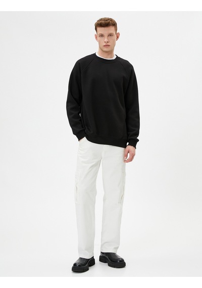 Koton Bisiklet Yaka Sweatshirt Dikiş Detaylı Rahat Kesim Siyah 4wam70440mk Siyah