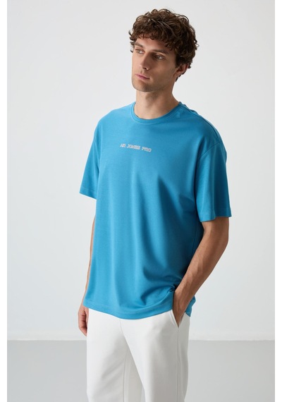 Air Jones Tommy Life Petrol Mavi Pamuklu Kalın Yüzeyi Dokulu Oversize Fit Baskılı Erkek T-shirt - 88364 Petrol Mavi Air Jones Tommy Life Petrol Mavi Pamuklu Kalın Yüzeyi Dokulu Oversize Fit Baskılı Erkek T-shirt - 88364 Petrol Mavi