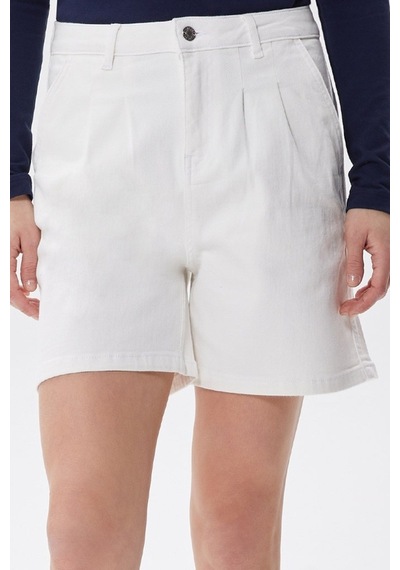 Lacoste Women's Loose Fit Denim White Bermuda Jean Shorts Kadın Bol Kesim Kot Şort Beyaz