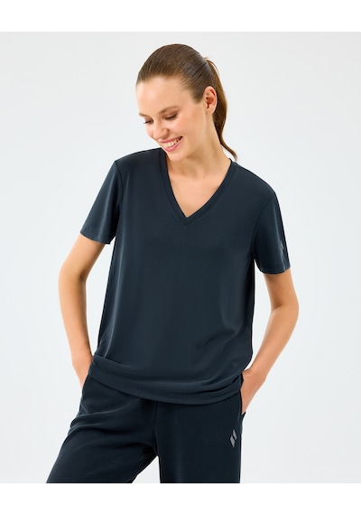Skechers W V Neck T-shirt Kadın Siyah Tshirt S2510277-3817 Siyah
