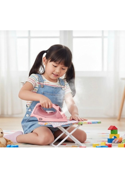 Oyuncak Buharlı Pilli Ütü Kutulu Ses Efektli Işıklı Su Spreyli Gerçekçi Su Eklenebilir 21 Cm Ev Aleti Pembe