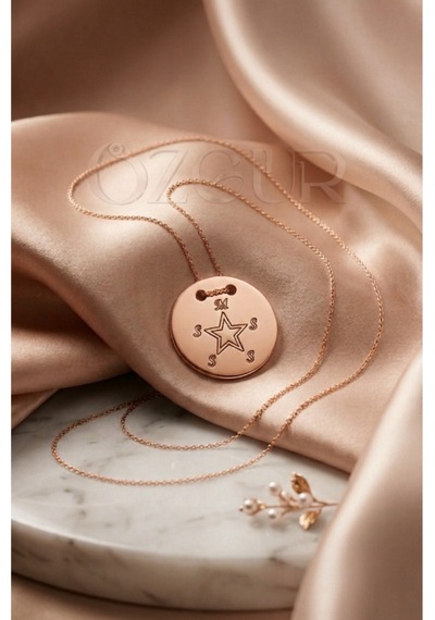 925 Ayar Gümüş Harfli Yıldız Figürlü Plaka Kolye Rose Gold