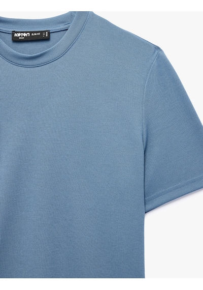 Koton Bisiklet Yaka Viskon Karışımlı Kısa Kollu Basic Slim Fit Tişört Mavi 6sam10285mk