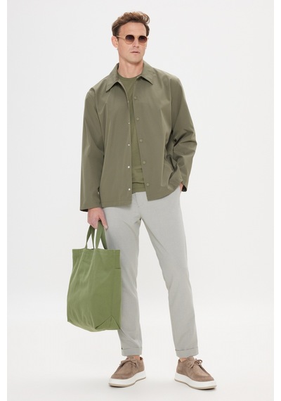AC&Co / Altınyıldız Classics Erkek Hakı Standart Fit Normal Kesim Gömlek Yaka Cepli Rahat Mont Haki AC&Co / Altınyıldız Classics Erkek Hakı Standart Fit Normal Kesim Gömlek Yaka Cepli Rahat Mont Haki