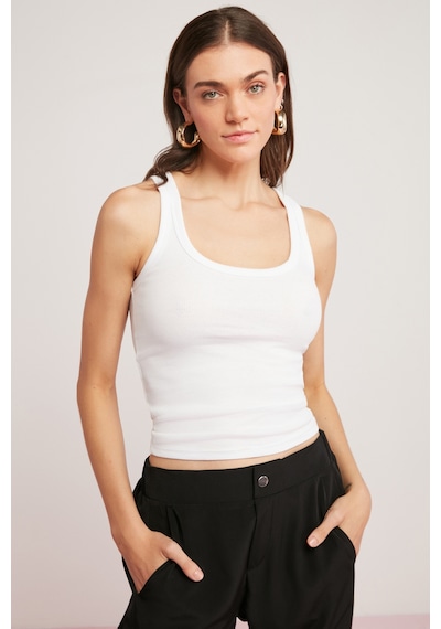Ethıquet Lıllesol Kadın Fitilli Görünümlü Slim Fit Vücuda Oturan Havuz Yakalı Pamuklu Basic Beyaz At